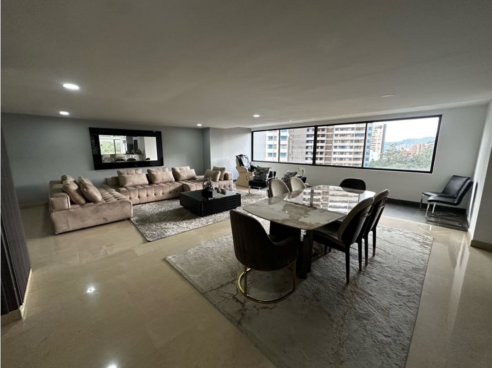 Se vende penthouse por los balsos el poblado Medellín — foto 3