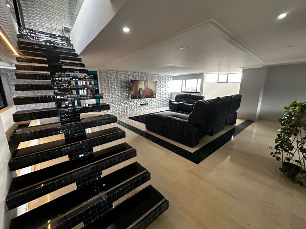 Se vende penthouse por los balsos el poblado Medellín — foto 5