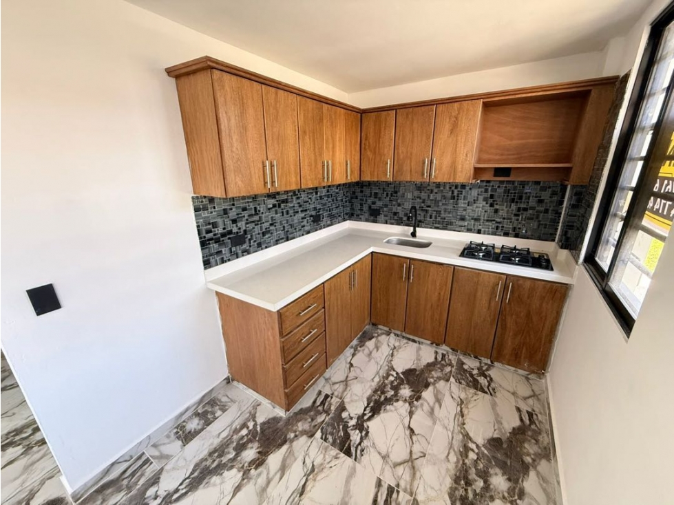Se vende primer piso en El Edén — foto 2