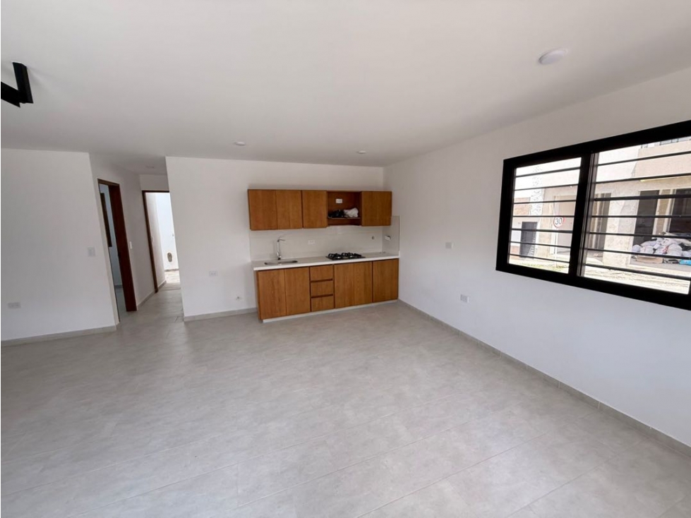 Se vende primer piso esquinero sector CDA en El Carmen de Viboral — foto 2