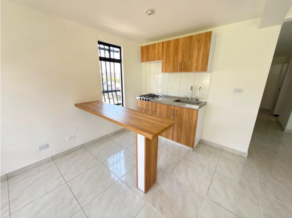Se vende primer piso esquinero en Carmen Colonial — foto 3