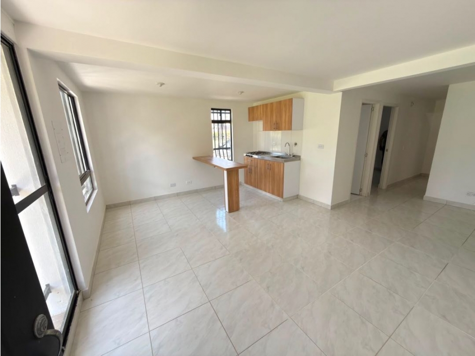 Se vende primer piso esquinero en Carmen Colonial — foto 4