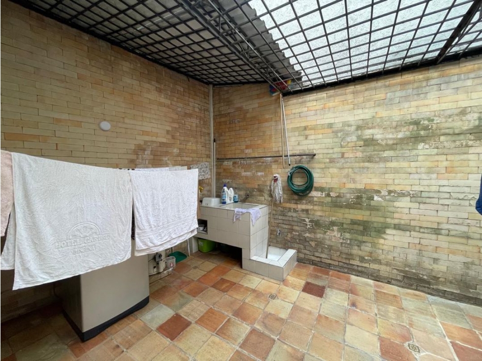 SE VENDE PRIVILEGIADO APARTAMENTO EN NORMANDÍA OESTE DE CALI — foto 4