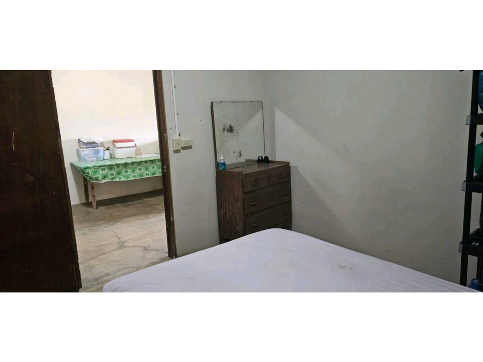 SE VENDE PROPIEDAD EN LAS TABLAS - VÍA LAS PALMITAS - 6