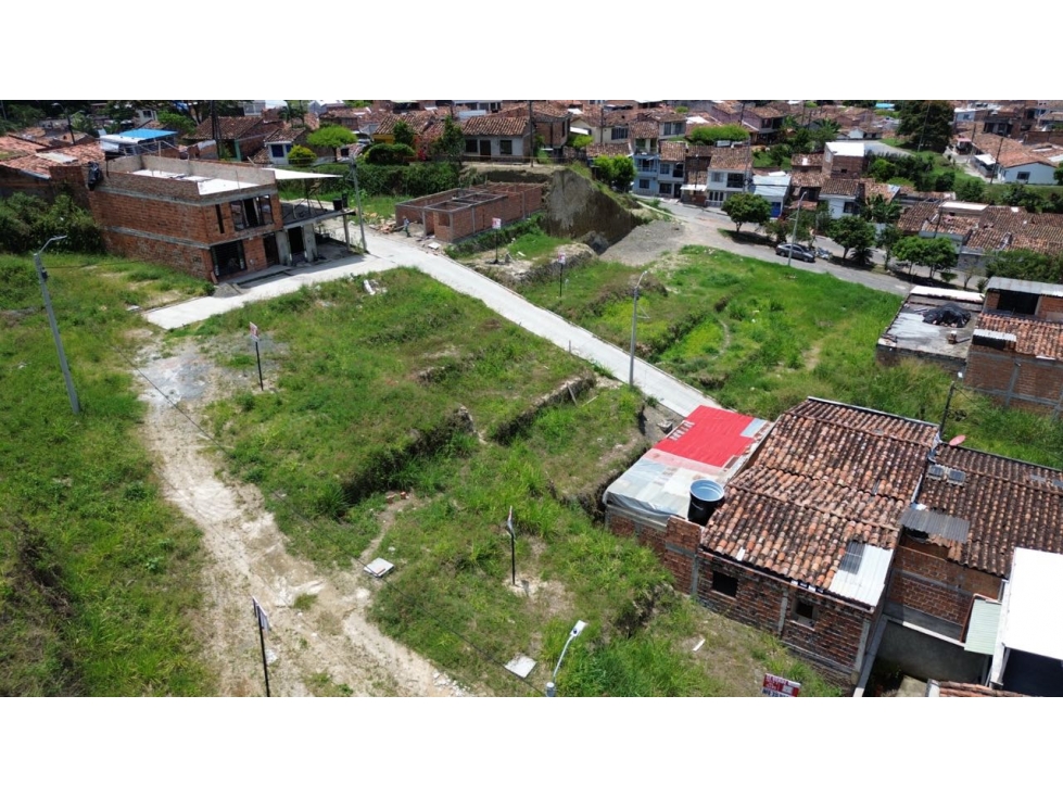 SE VENDE PROYECTO | BARRIO BALCONES DE LAS COLINAS | CARTAGO VALLE — foto 2