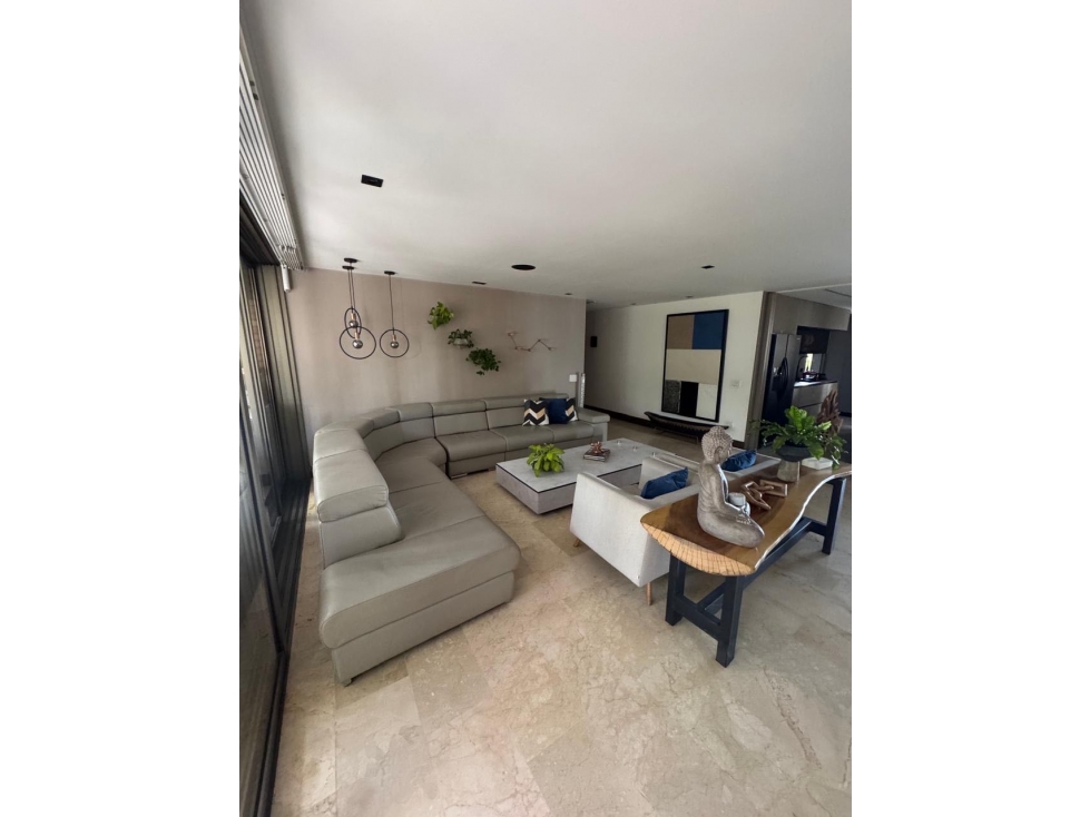 Se vende / renta amoblado espectacular apartamento el Poblado Tesoro — foto 3