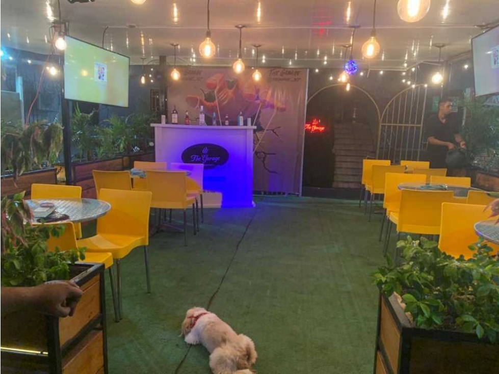 Se Vende Restaurante de 4 Ambiente en Bella Vista - 2