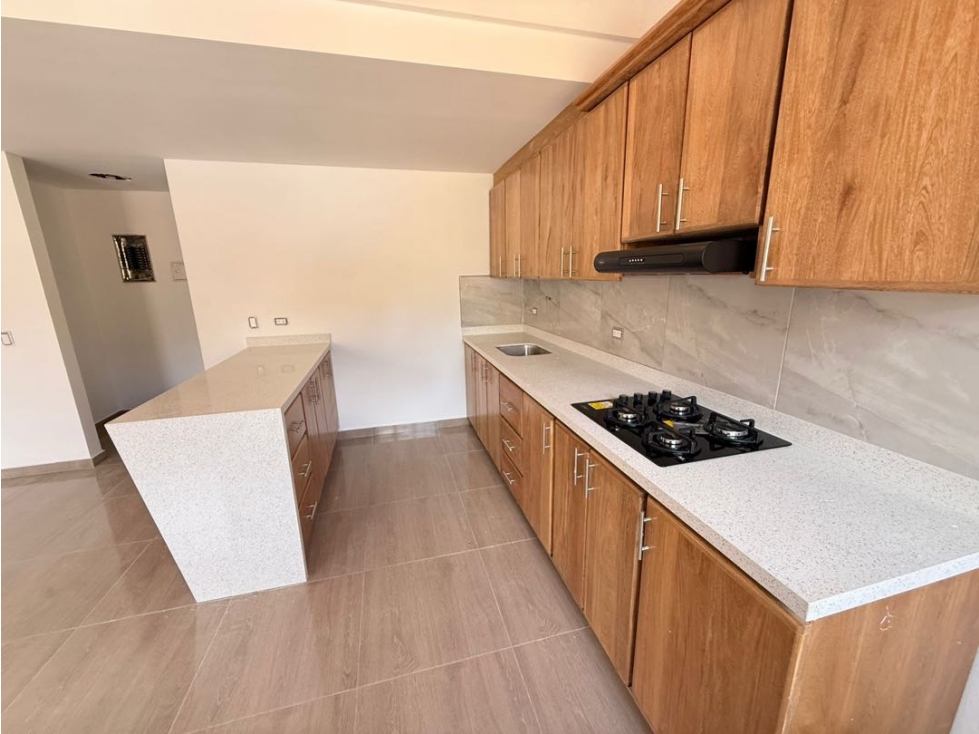 Se vende segundo piso con mansarda en Cattleya, El Carmen de Viboral — foto 5