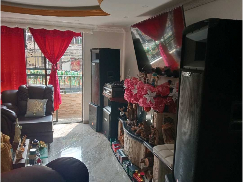 Se vende segundo piso con plancha con licencia de costrucion bello — foto 2