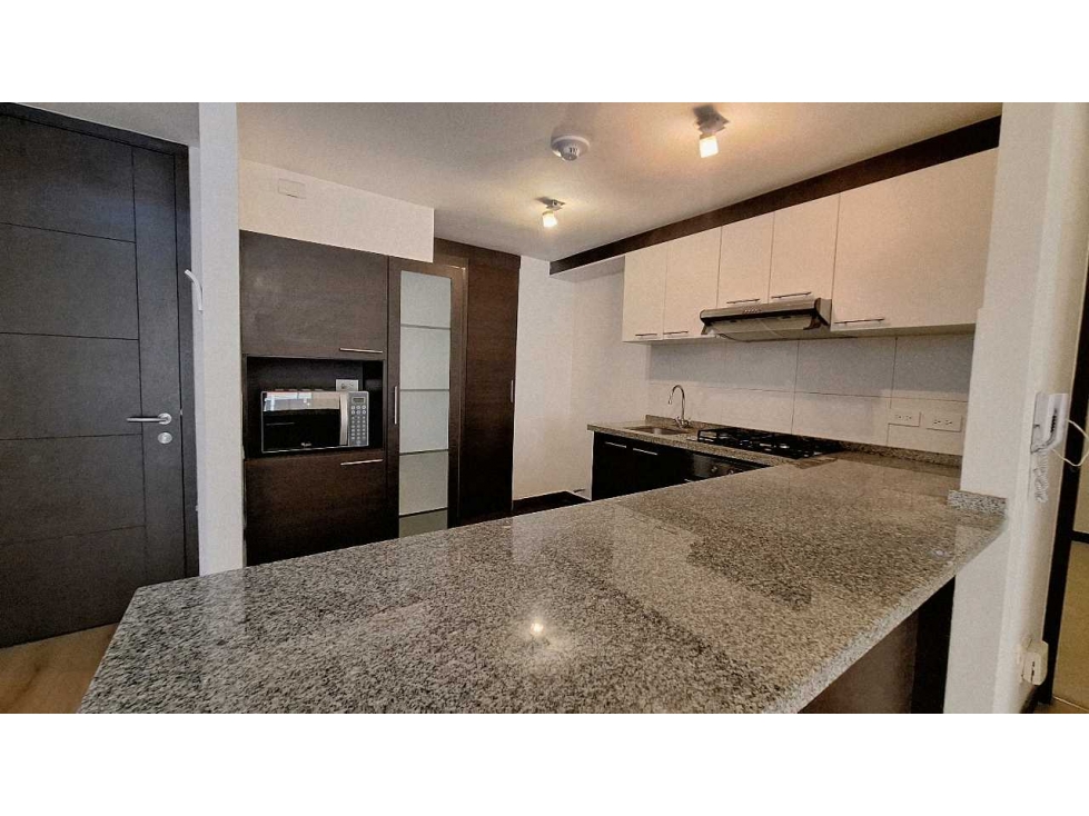 SE VENDE SUITE ZONA EL BOSQUE - QUITO (CARLIS) — foto 4