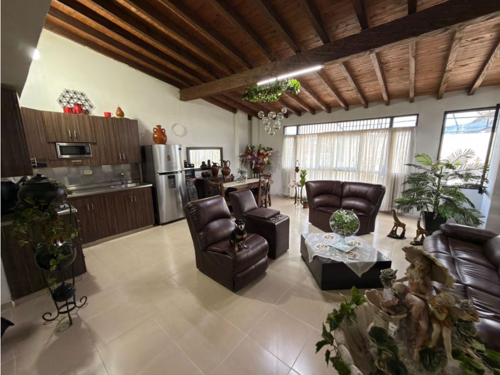 Se vende tercer piso con mansarda a una cuadra del parque de La Ceja — foto 2