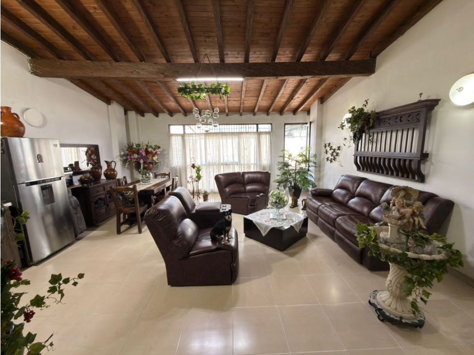 Se vende tercer piso con mansarda a una cuadra del parque de La Ceja — foto 3