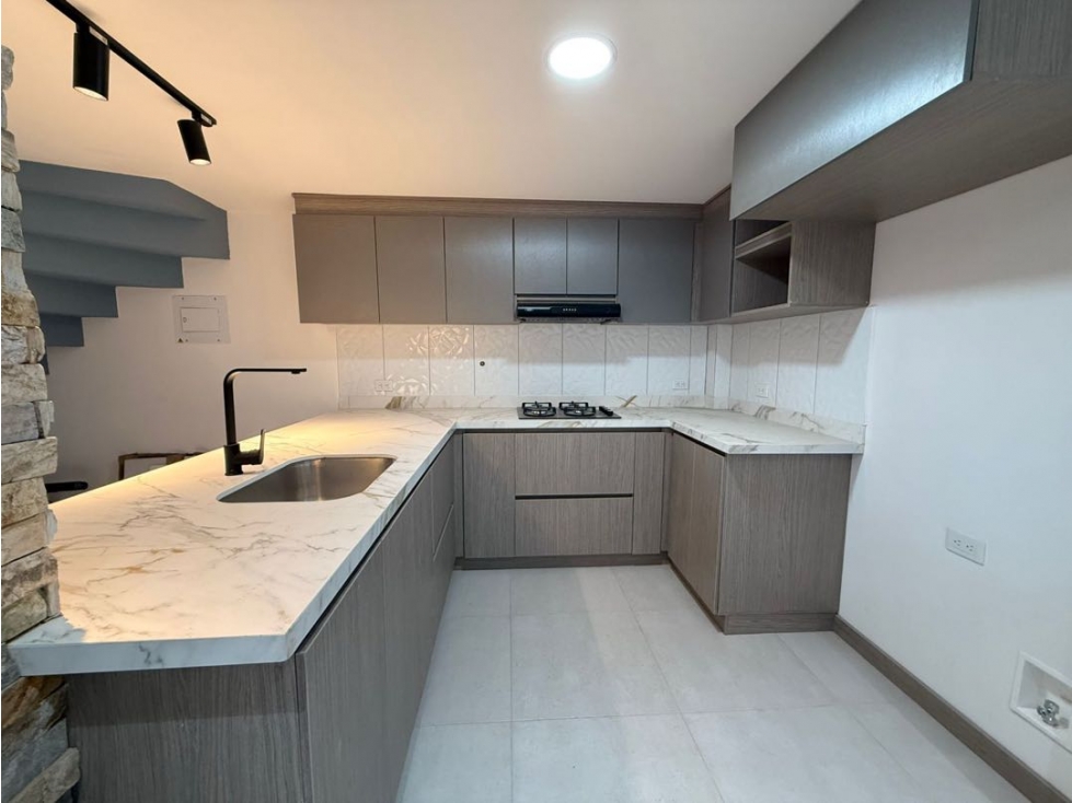 Se vende tercer piso con terraza en La María en El Carmen de Viboral — foto 5