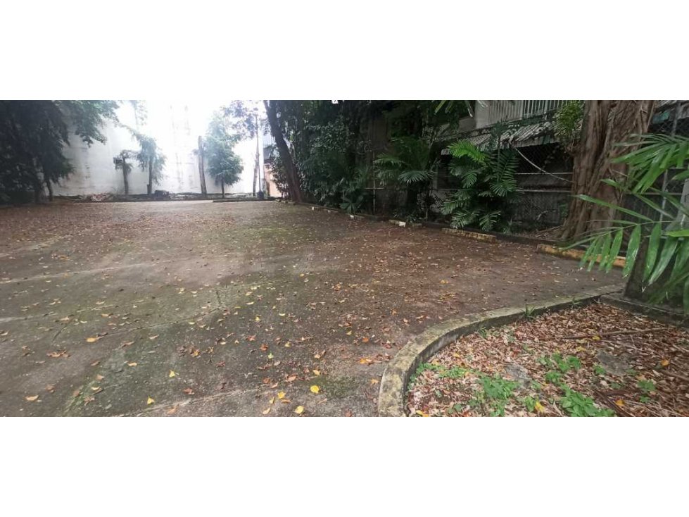 Se Vende Terreno cerca de Calle 50 - 5