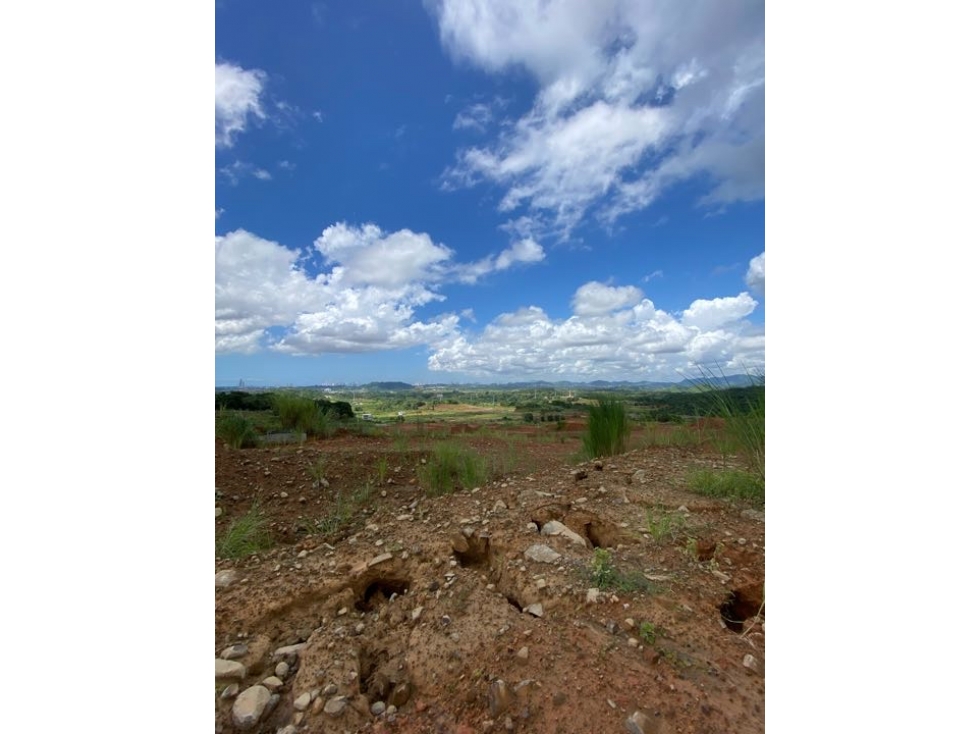 PEDREGAL/ Terreno en Green Valley/ VENTA - 2