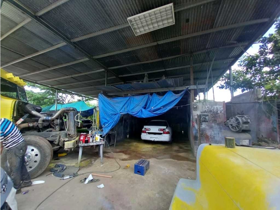 SE VENDE TERRENO RESIDENCIAL CON TALLER DE AUTOS EN POCRI DE AGUADULCE - 6