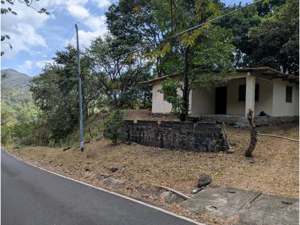 Se vende Terreno Vía Bejuco-Sorá, pocos km de Cajones de Chame — foto 2