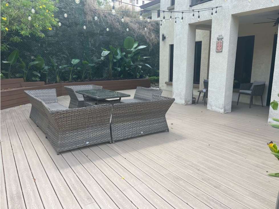 Townhome en venta PH Embassy Club-Clayton