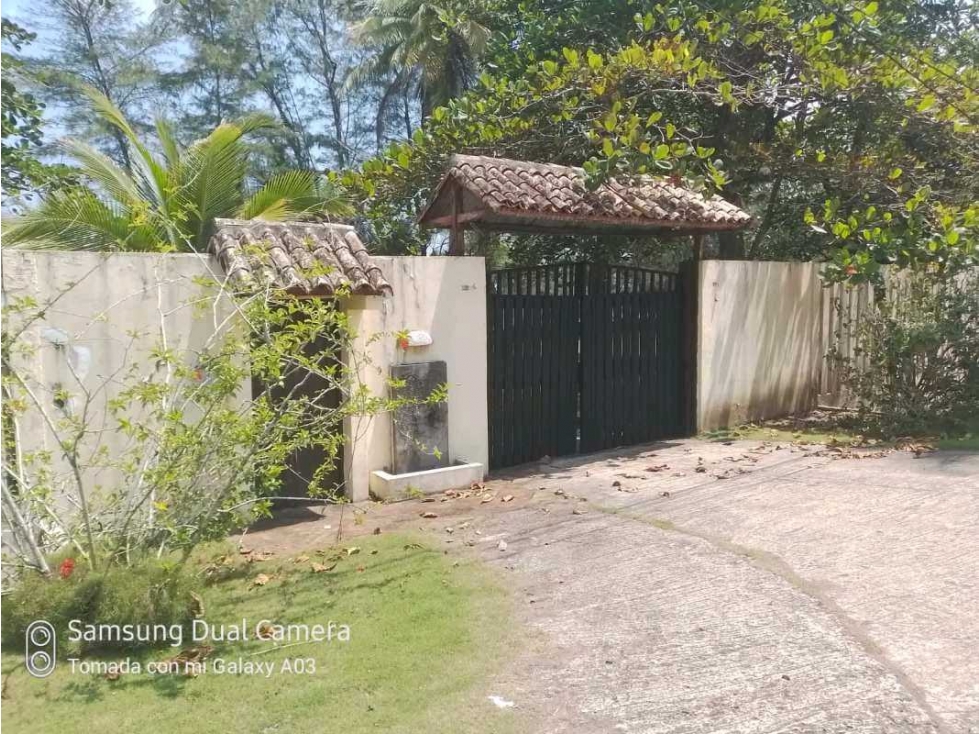 SE VENDE VILLA DE LUJO CON 4 REC.FRENTE AL MAR EN MARIA CHIQUITA - 4