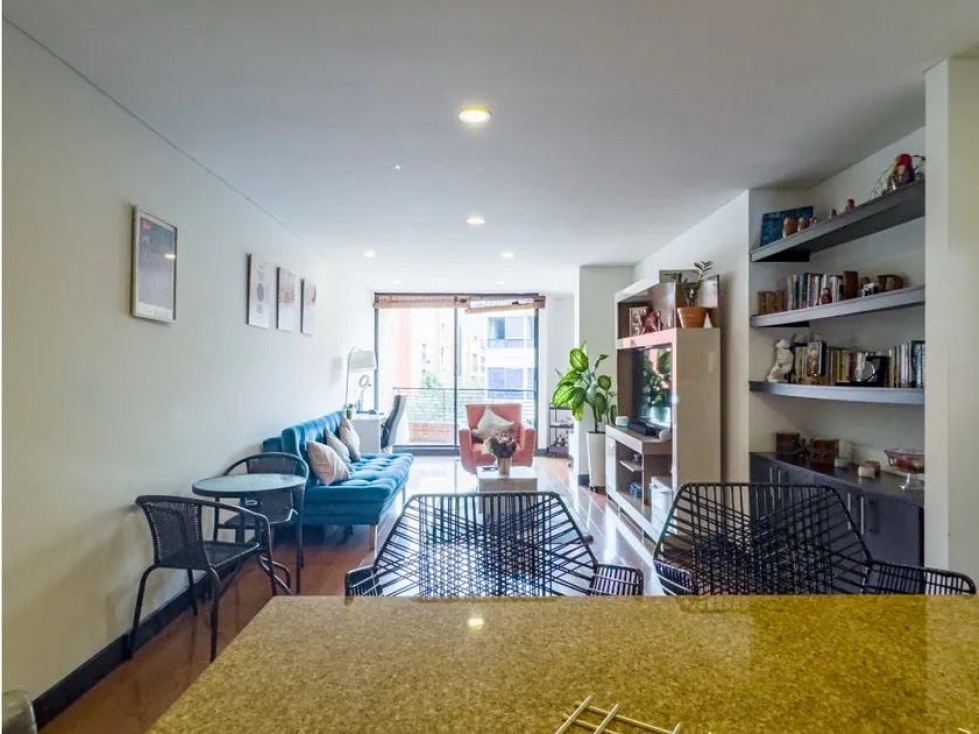 SE VENDE RENTANDO APARTAMENTO EN BELLA SUIZA 92M2 BALCÓN — foto 4