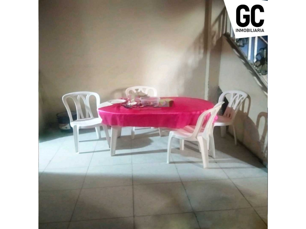 Se vende y Se arrienda Casa esquinera de 2 pisos / Las Moras, Soledad — foto 6