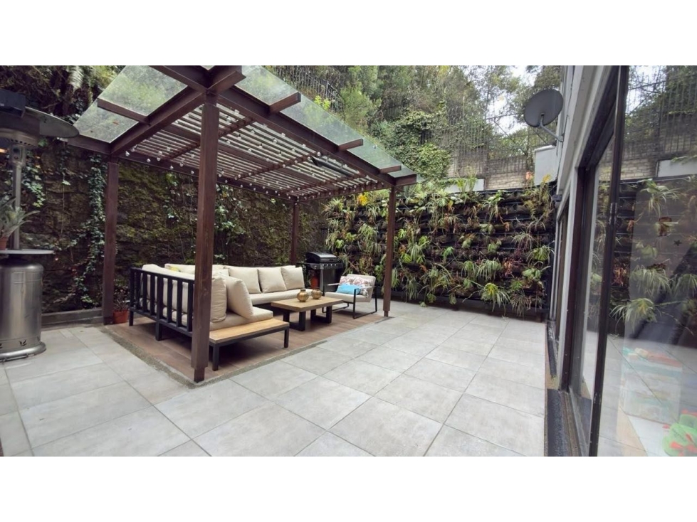 SE VENDE Y/O ARRIENDA APTO EN CHICO ALTO (Raqueta) 250 Mts + 60 terraz — foto 2