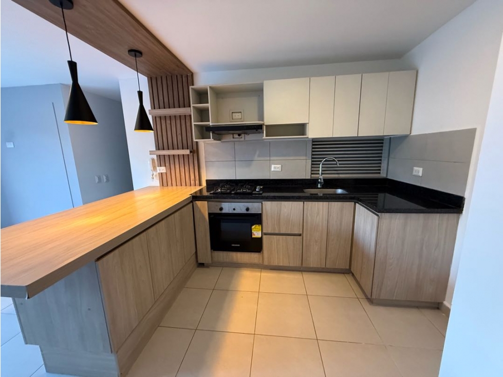 SE VENDE APARTAMENTO EN LA AVENIDA CENTENARIO