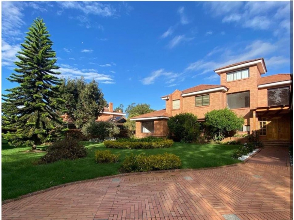 SE VENDE/ARRIENDA CASA SAN SIMON