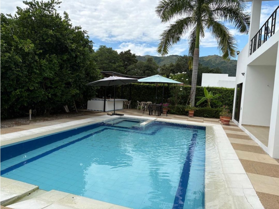SE VENDE CASA CAMPESTRE EN LA VIA MELGAR GIRARDOT - 2