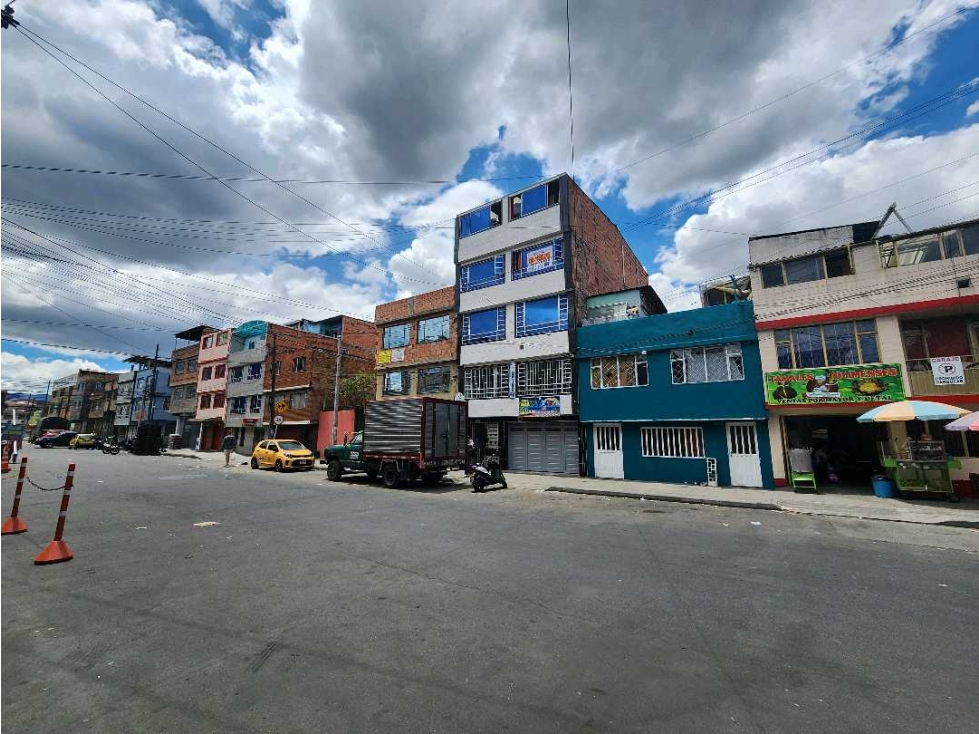 VENDO CASA EN BOGOTA LOCALIDAD KENNEDY BARRIO PATIO BONITO — foto 4