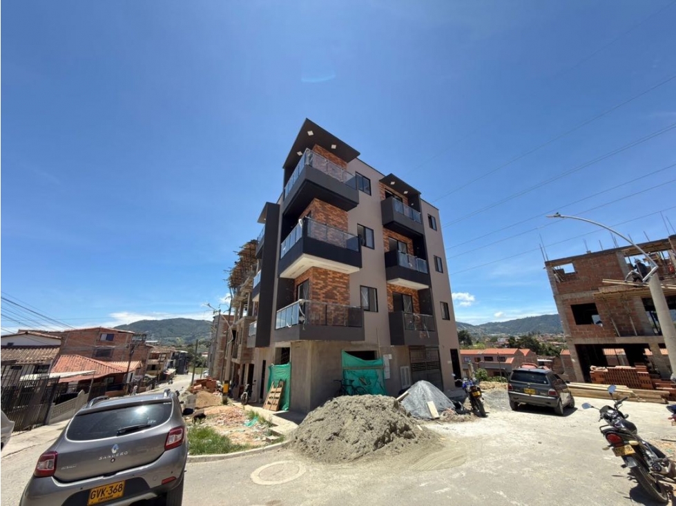 Se venden apartamentos esquineros para estrenar en Cattleya - 2