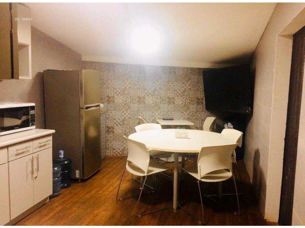 SE VENDEN O SE ALQUILA CASA COMERCIAL - 3