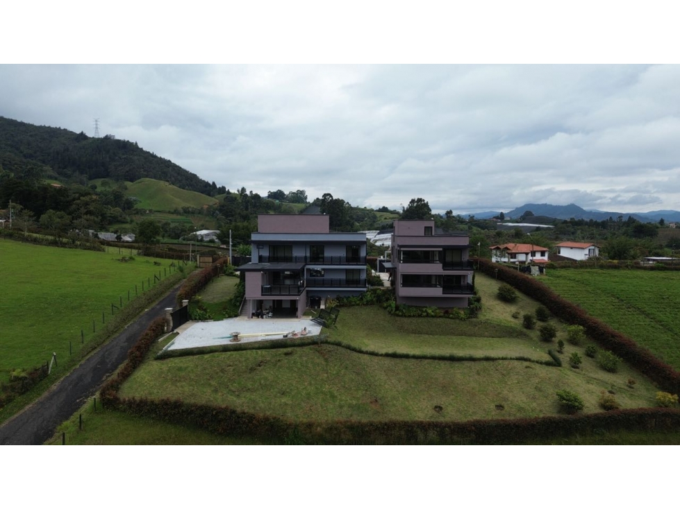SE VENDEN FINCAS EN EL CARMEN DE VIBORAL INDEPENDIENTES EN UN MISMO LO