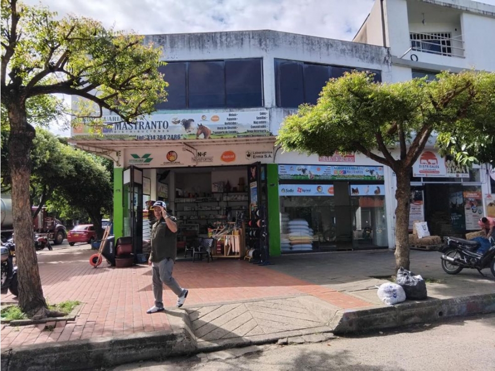 SE VENDEN LOCALES COMERCIALES CENTRO DE YOPAL, CASANARE - 6