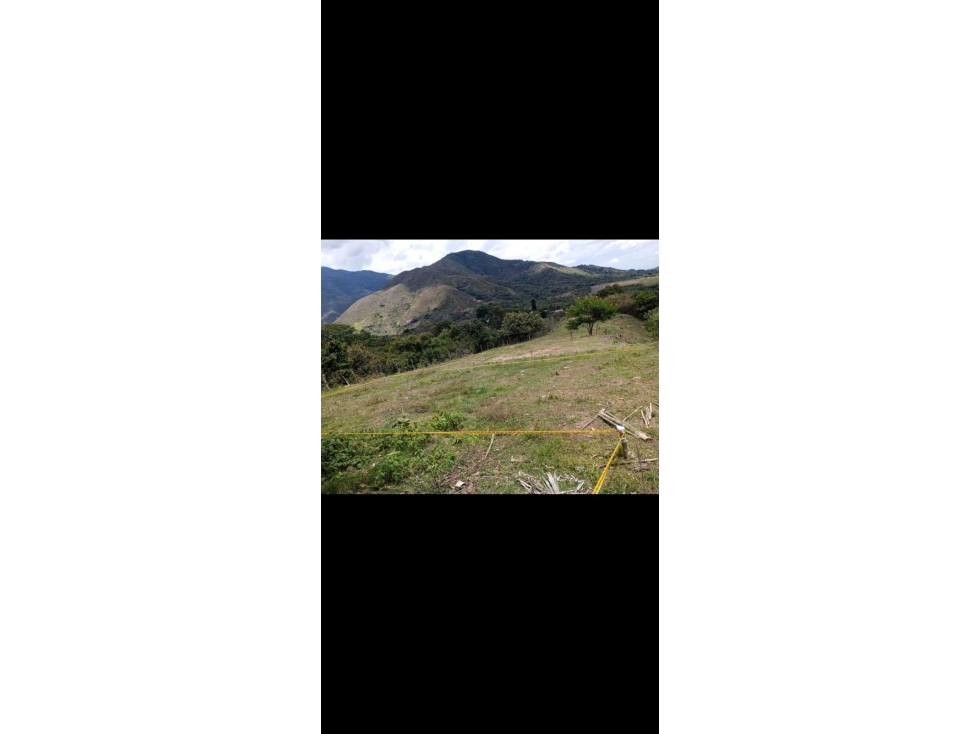 SE VENDEN LOTES CAMPESTRES EN EL CERRITO-VALLE DEL CAUCA IC10414930 - 2