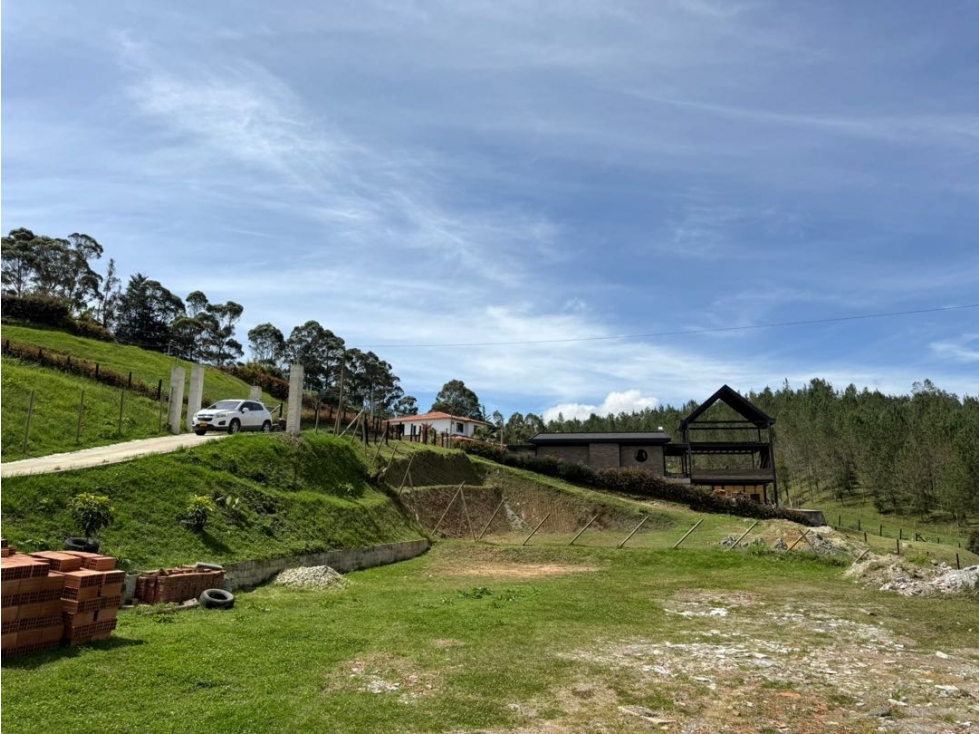 Se vende lote de 1.700 m2 en Cristo Rey en El Carmen de Viboral