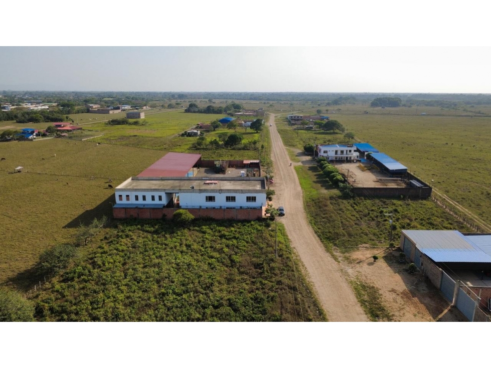 SE VENDEN LOTES INDUSTRIALES VÍA MORICHAL YOPAL CASANARE.