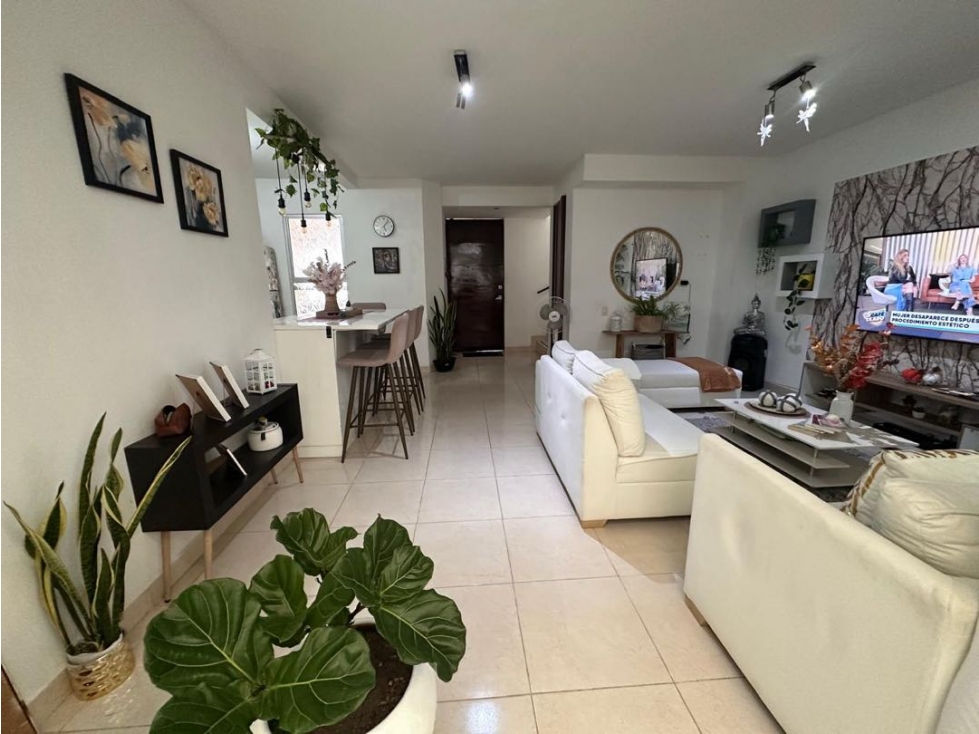 SE VENDE CASA EN LA VIA ARMENIA LA TEBAIDA — foto 2