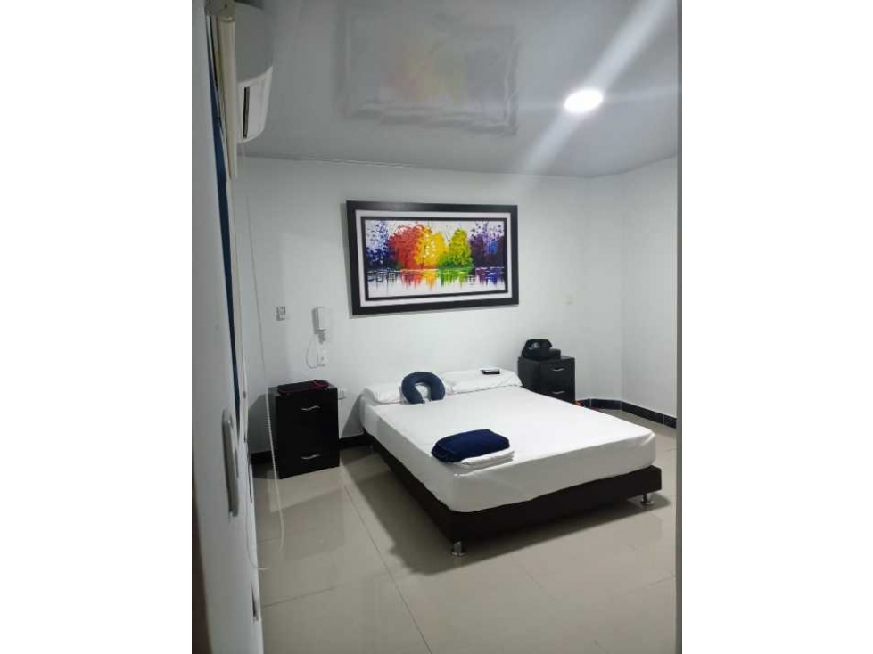 Se venpermuta hotel de 4 pisos con 23 habitaciones, centro histórico - 2