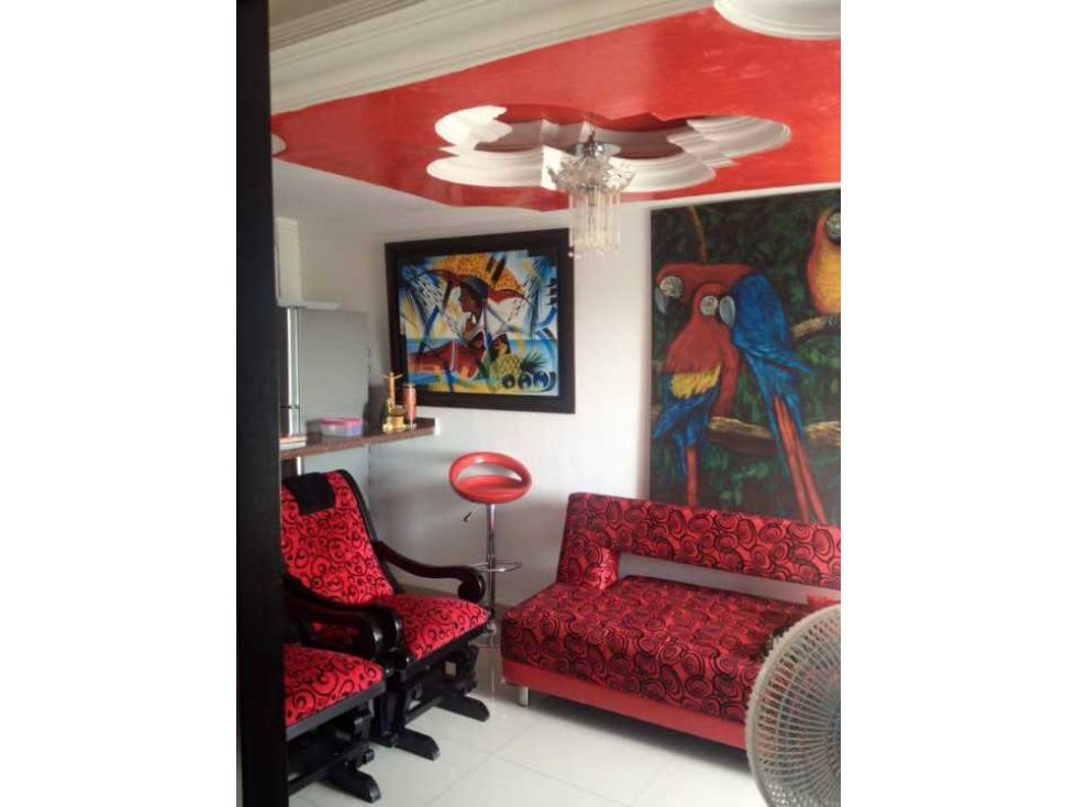 SE VENDE APARTAMENTO DE 3 ALCOBAS 2 BAÑOS, BARRIO AMBERES, CARTAGENA