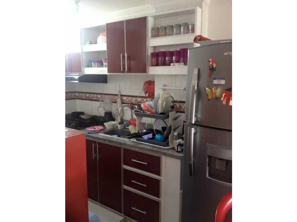 SE VENDE APARTAMENTO DE 3 ALCOBAS 2 BAÑOS, BARRIO AMBERES, CARTAGENA — foto 2