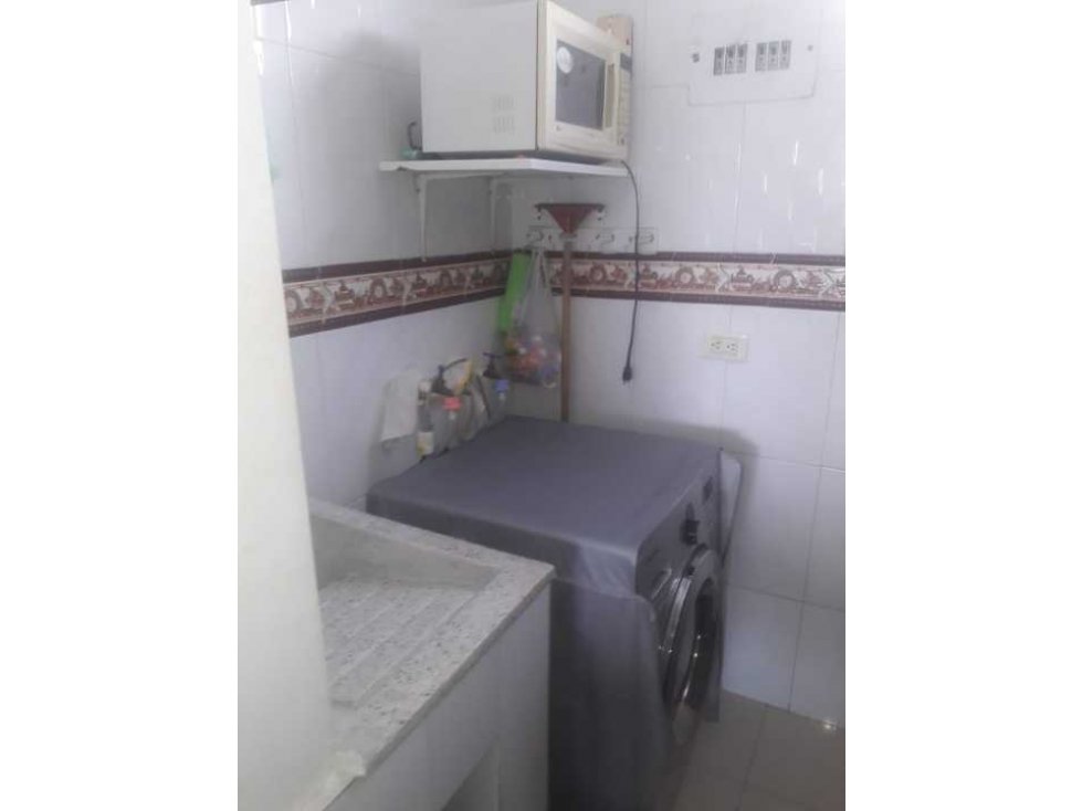 SE VENDE APARTAMENTO DE 3 ALCOBAS 2 BAÑOS, BARRIO AMBERES, CARTAGENA — foto 3