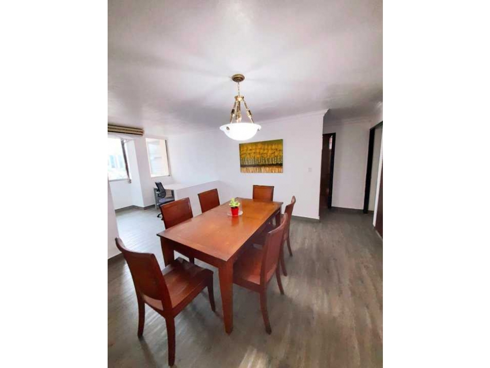 Sea Confiable Vende Hermoso Apto Remodelado en el Carmen — foto 2