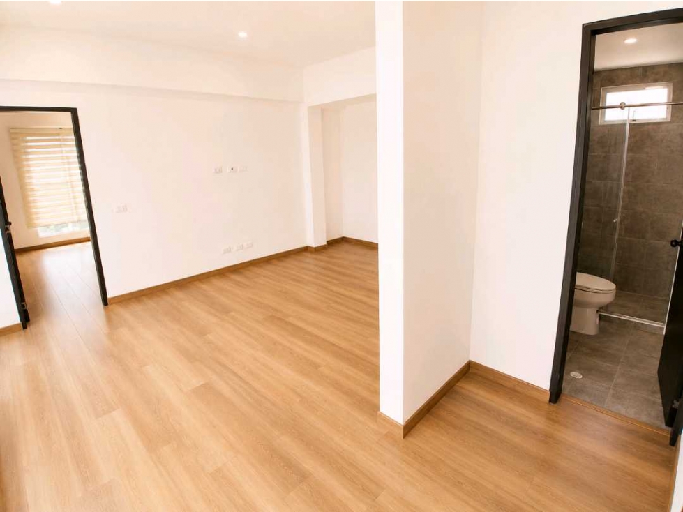 SEARRIENDA LINDA CASA EN CAJICA — foto 3