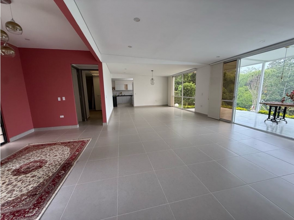 SE ARRIENDA ESPECTACULAR CASA CAMPESTRE - 3