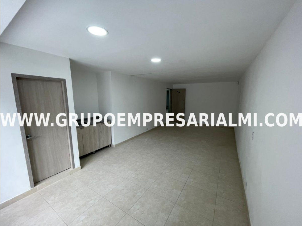 SENSACIONAL LOCAL EN ARRIENDO - SECTOR BELÉN LA PALMA COD: 32032 — foto 2