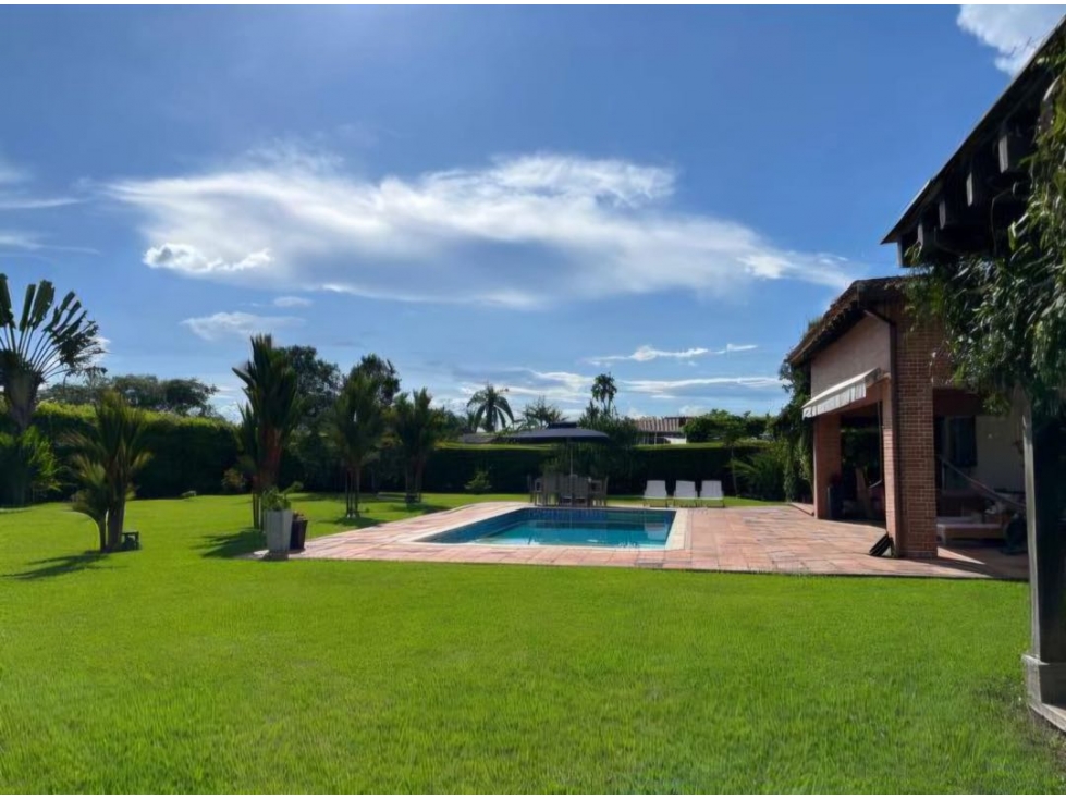 SE VENDE CASA CAMPESTRE CERCA AL AEROPUERTO — foto 3