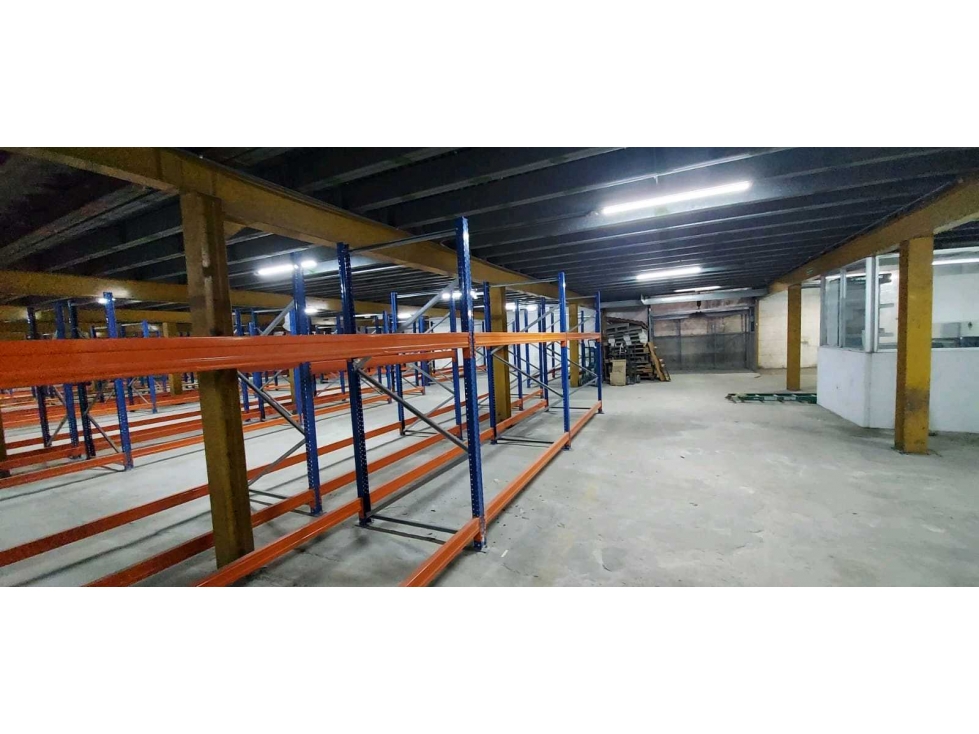 VENTA DE BODEGA RIO ABAJO PANAMA