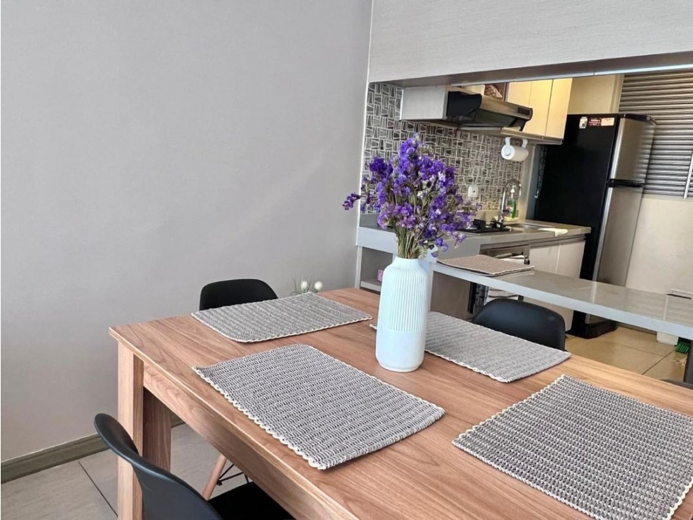 SE VENDE APARTAMENTO EN EL BARRIO LAURELES — foto 3