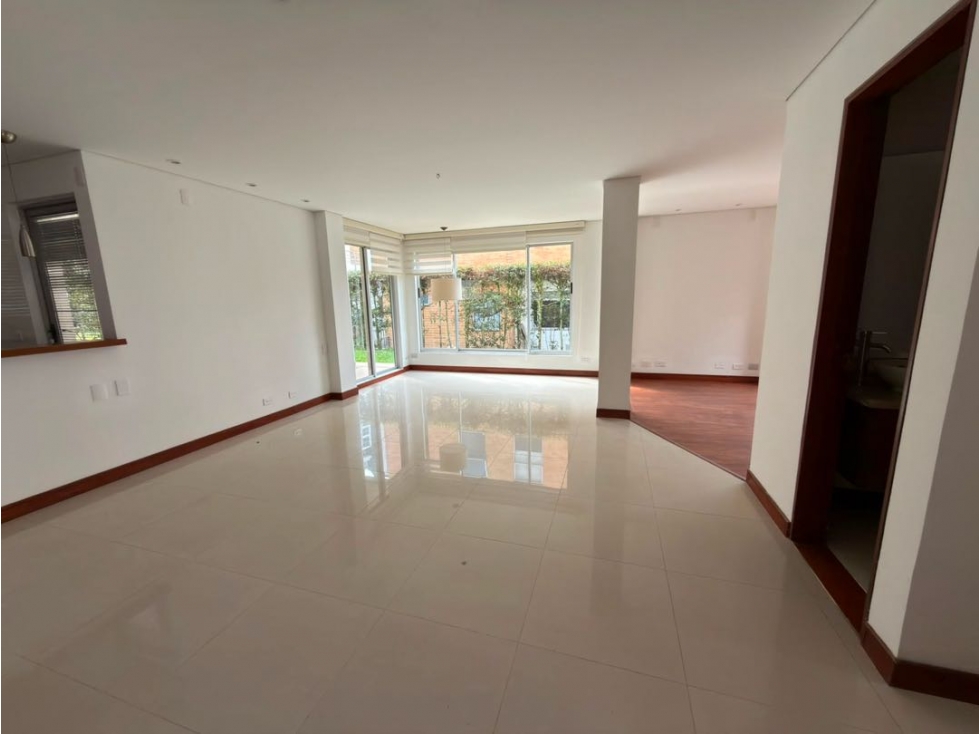 SE VENDE CASA EN EL BARRIO LA CASTELLANA EN CONJUNTO CERRADO — foto 2